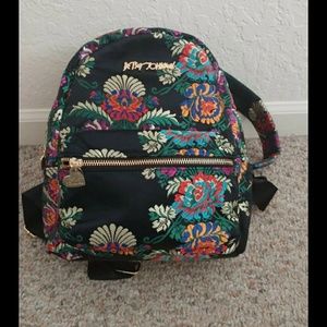 Small Betsey Backpack